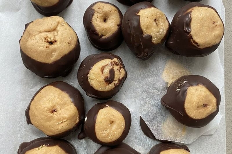 Classic Chocolate Peanut Butter Buckeye Balls