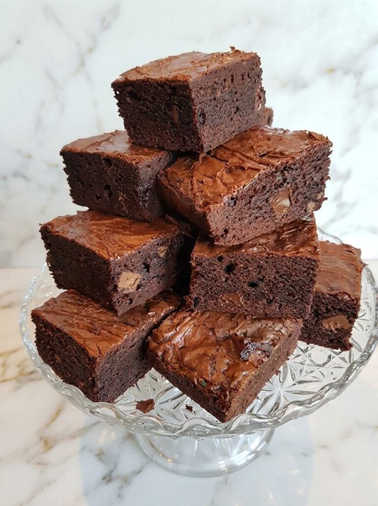 Bombshell Fudgy Chocolate Brownies