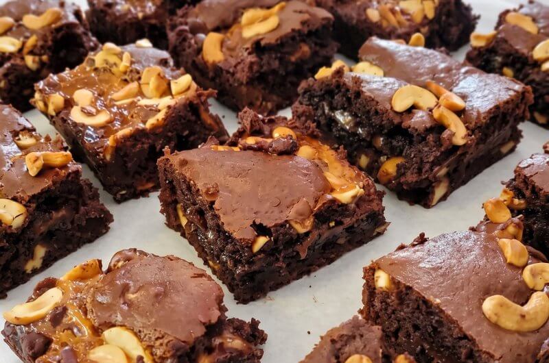 Caramel Pecan Turtle Brownies