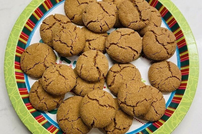 Spicy Molasses Gingersnap Cookies