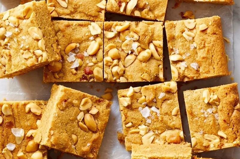 Chewy Peanut Butter Brownies