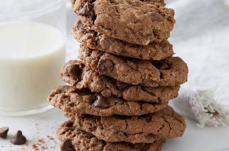 Chocolate Oatmeal Cookies