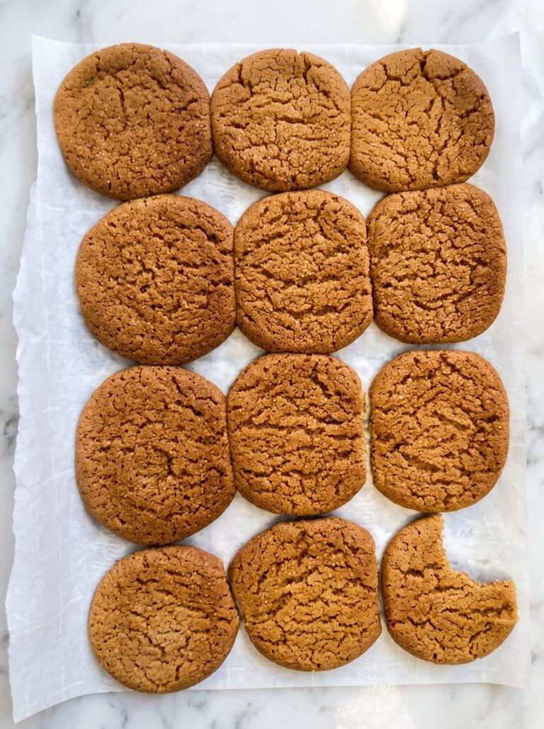 Cinnamon Molasses Sugar Cookies