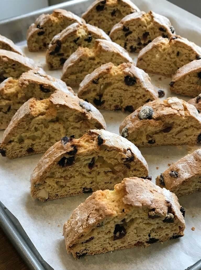 Cranberry Almond Biscotti