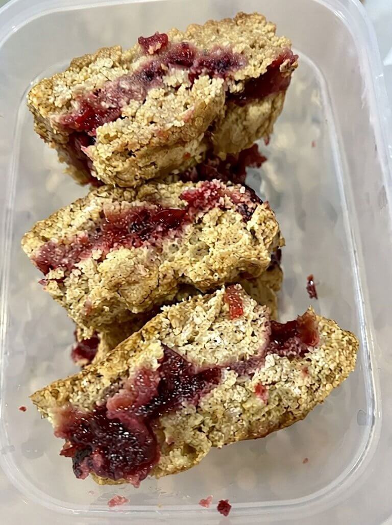 Cranberry Crumble Bars