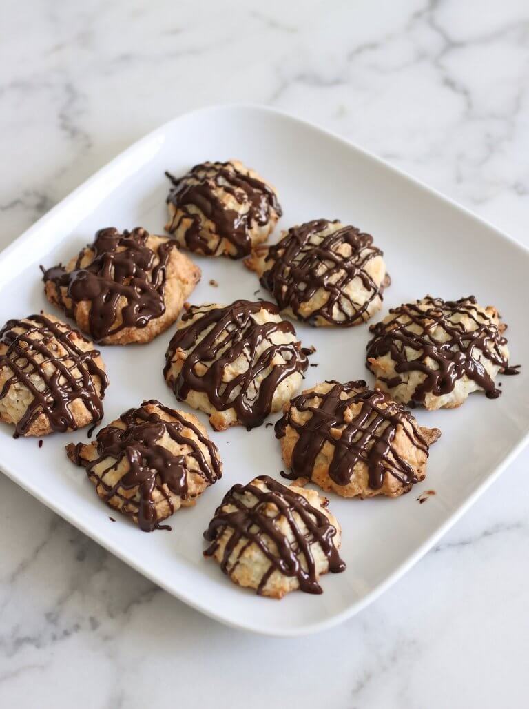 Old-Fashioned Farm Coconut Macaroons