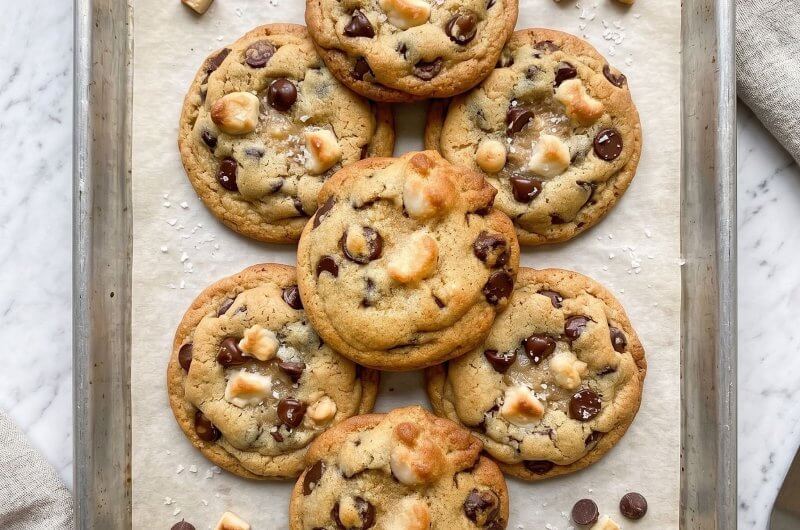 Macadamia Nut Chocolate Chip Cookies