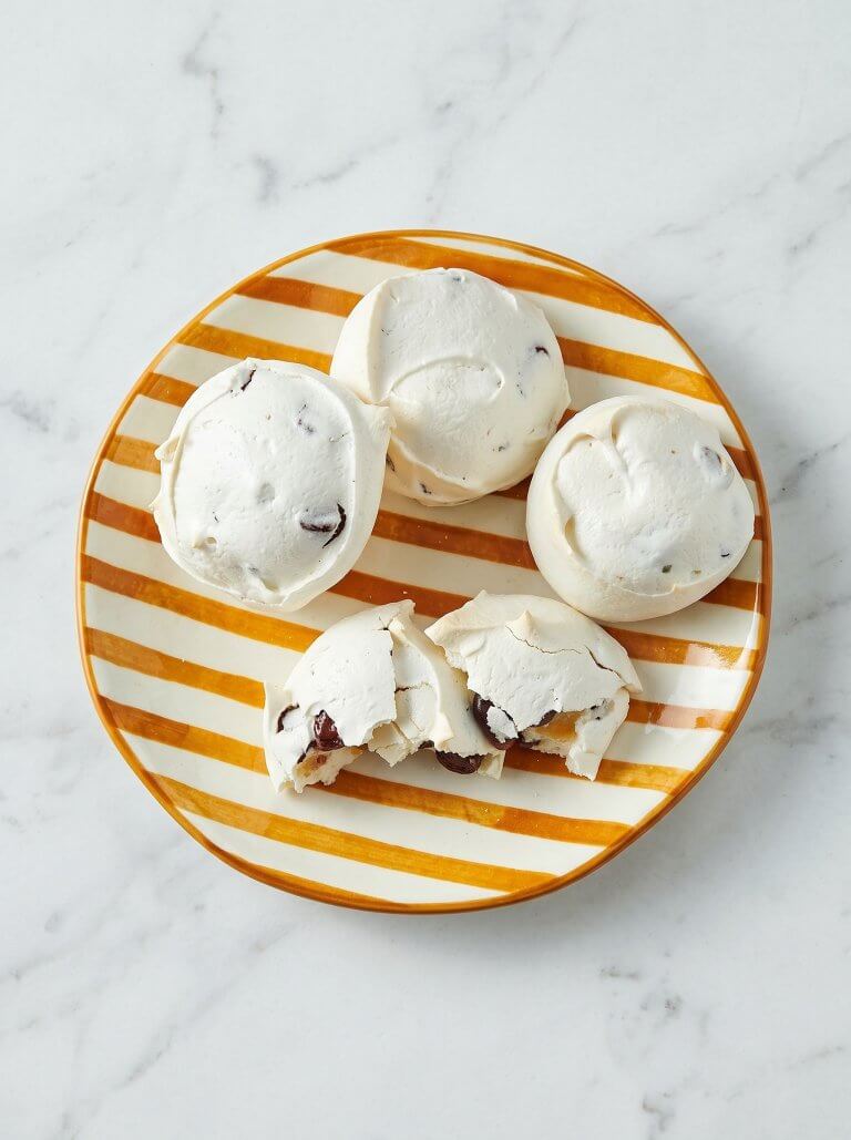 Classic Crisp and Chewy Meringue Cookies