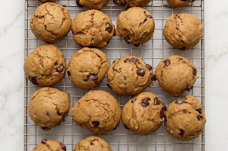 2-Ingredient Pumpkin Spice Cookie