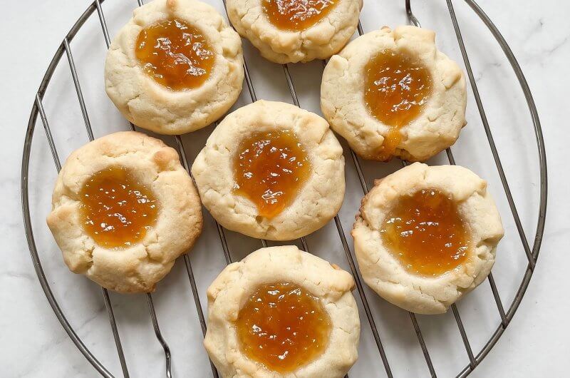 Classic Buttery Shortbread Cookies